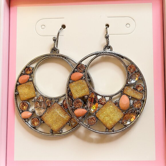 Silvertone Dangle Fish Hook Earrings w/ Acrylic Beads 1.75" NWOT with Gift box - Picture 1 of 4